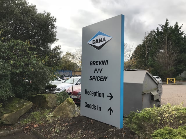 Photo of freestanding signs