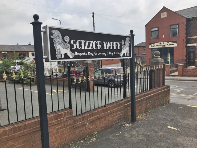 Photo of freestanding signs