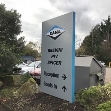 Photo of freestanding signs